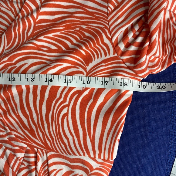 Ellen Tracy Safari Print Shift Dress - Picture 3 of 9